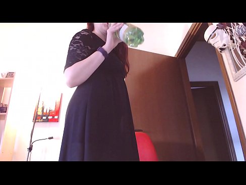 ❤️ Submisívna otrokyňa, ktorá miluje špinavé a šťavnaté nohavičky, je po zhliadnutí tohto videa nútená masturbovať! ❤️❌ Kvalitné porno na sk.porngameshub.ru ❌❤